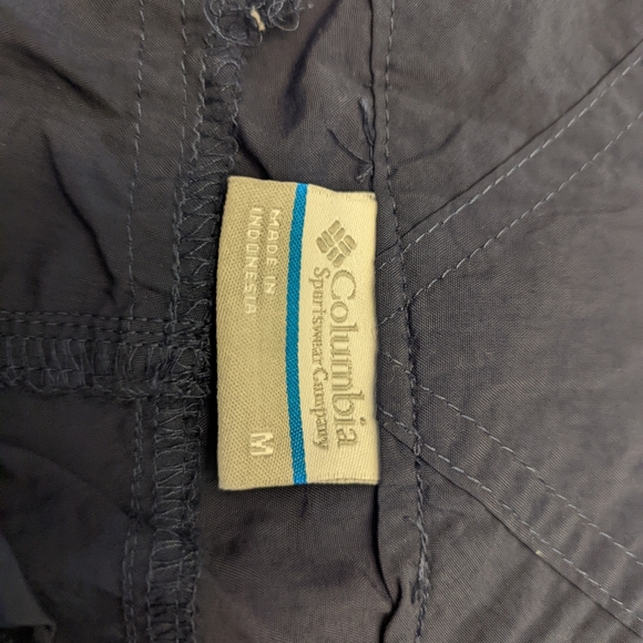 Navy medium Columbia PFG mid length pants - Picture 7 of 7